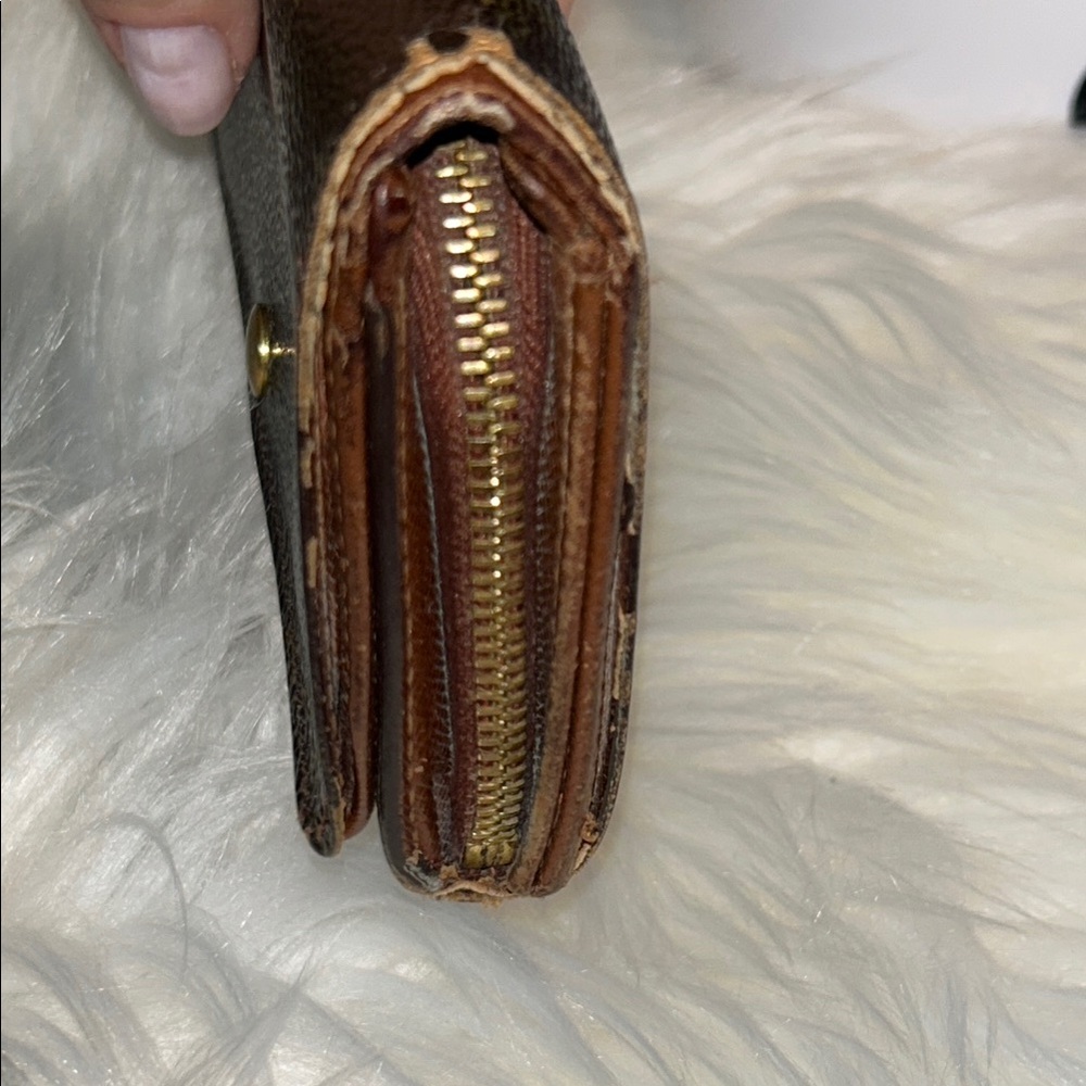 🟤Louis Vuitton Trifold Brown Monogram Wallet🟤 - Picture 8 of 11
